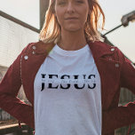 T-shirt Jesus<br><div class="desc">T-shirt chrétien pour les femmes avec Jésus en calligraphie élégante avec "la vie, le chemin, la vérité" écrit en preuve. Ce design de foi moderne et tendance est le cadeau parfait et la marque de mode. Élevez votre foi avec notre t-shirt chrétien pour femmes, orné d'élégantes calligraphies. Ce design moderne...</div>