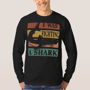 T-shirt J'Étais En Train De Combattre Une Blessure Au Bras