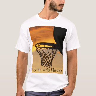 T-shirt Jeu avec le soleil
