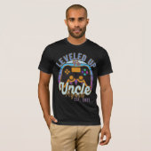 T-shirt Jeu Leveled Up To Uncle Again Est. 2022 Oncle  (Devant entier)