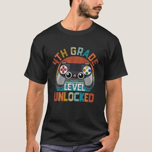 T-shirt Jeu Vidéo Déverrouillé De 4E Année À L'École (Devant)