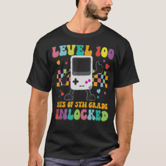 T-shirt Jeux Vidéo Rétro Niveau 100 Jours De 5E Année Unlo