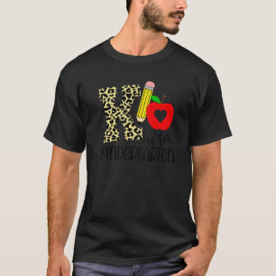 T-shirt Joli léopard K est pour l'instituteur de jardin d'