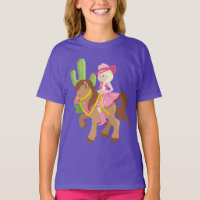 Jolie Petite Cow-Girl sur Poney