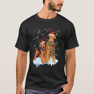 T-shirt Jolis chapeaux de Noël et rennes pour Airedale Ter