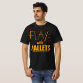 T-shirt Joue avec des maillets (Devant entier)
