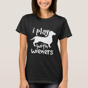 T-shirt Jouer avec des saucisses drôles de dachshunds sauc