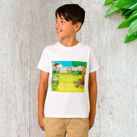 T-shirt Joueur garçon courir dans un Jardin vert luxuriant