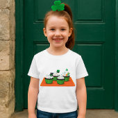 T-shirt Jour de la Saint Patrick Cupcakes