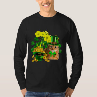 T-shirt Jour de la Saint Patrick de chat abyssin Leprechau