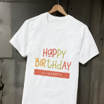 T-shirt Joyeux Anniversaire Preppy Jouer Amusant Simple Sa<br><div class="desc">Ce design simple et moderne est composé d'une jolie typographie sans serif.</div>