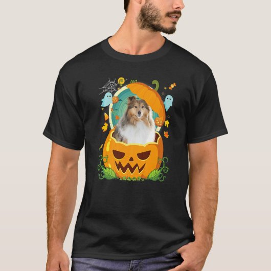 T-shirt Joyeux Citrouille Halloween Sheltie Chien Sorcière (Devant)