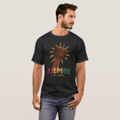 T-shirt Joyeux Djembe comme un patron African Drum (Devant entier)
