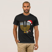T-shirt  Joyeux Noël Hanoukka Santa Hat Jewish Menorah (Devant entier)