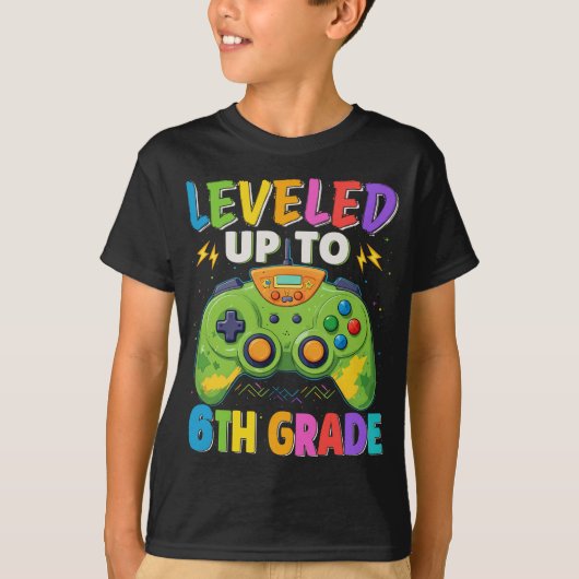 T-shirt Jusqu'À La 6E Année Gamer Retour À L'École (Devant)