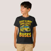 T-shirt Just A Boy Who Loves Buses School Bus  (Devant entier)