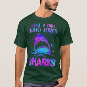 T-shirt JUST A GIRL WHO LOVES SHARKS Great White Shark Lov