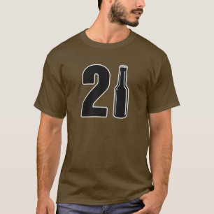 T-shirt Juste anniversaire tourné de bouteille à bière