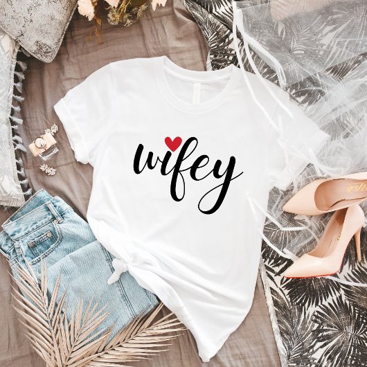 T-shirt Juste Marié Wifey Moderne Élégant Script simple