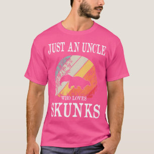 T-shirt Juste Un Oncle Qui Aime Les Skunks