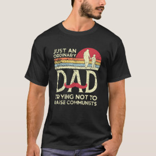 T-shirt Juste Un Père Ordinaire Essayant De Ne Pas Élever