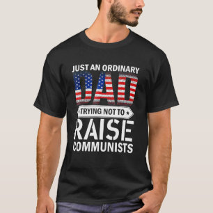 T-shirt Juste Un Père Ordinaire Essayant De Ne Pas Élever