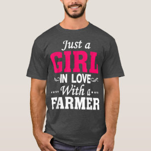 T-shirt Juste Une Fille Amoureuse Avec Une Ferme Amusante