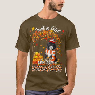 T-shirt Juste une fille qui aime Bernedoodle Thanksgiving 