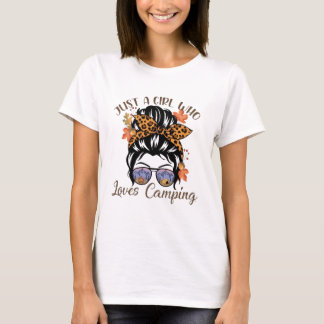 T-shirt Juste une fille qui aime camper