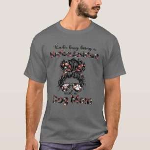 T-shirt Kinda Occupé Être Un Assistant Médicale Et Une Mam