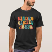 T-shirt Kindergarten Vibes Kinder Crew Retro First Day Of (Devant)