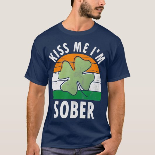 T-shirt Kiss Me Im Sober Funny Saint Patricks Day Cadeau (Devant)