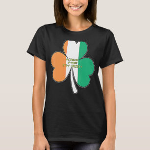 T-shirt Kiss Me Je suis Irlandais Joyeux drapeau de la Sai