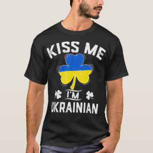 T-shirt Kiss Me Je suis un Shamrock ukrainien Da St patric