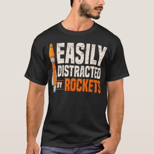T-shirt Kit de fusée modèle de fusée facilement distrait p (Devant)