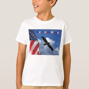 T-shirt La chemise d'aigle de l'enfant à la maison