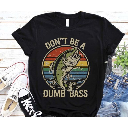 T-shirt La Chemise De Pêche Ne Doit Pas Être Une Basse Bas