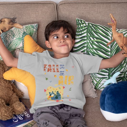 T-shirt La Chute Est En Air Avec Le Raccoon En Échange