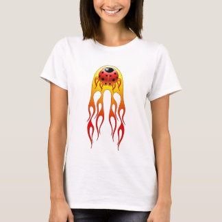 T-shirt La coccinelle flambe la chemise des femmes