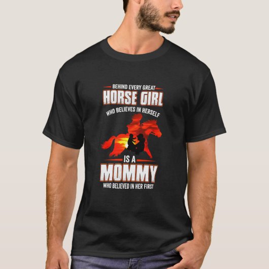 T-shirt La Fille Du Cheval Qui Croit En Elle-Même Est (Devant)