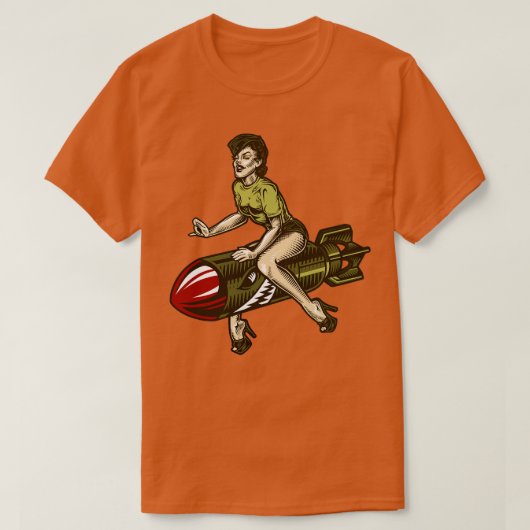 T-shirt La fille qui monte une épingle dans l'aviation vin (Design devant)