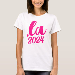 T-shirt la Kamala personnalisée année texte rose vif
