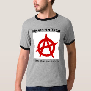 T-shirt la lettre d'écarlate [08847642]