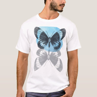 T-shirt La magie des papillons bleus.