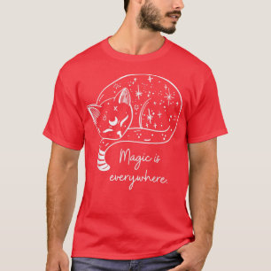 T-shirt La Magie Est Partout Chat La Cuisine Tee Amusante