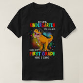 T-shirt La maternelle est longue, regardez la 1ère année i (Design devant)