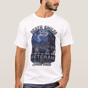 T-shirt La mort sourit Vétéran Halloween Fantôme Cimetière