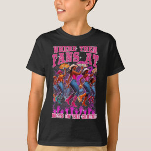 T-shirt Là Où Ils Vont À Des Bottes Sur Le Terrain Des Fil