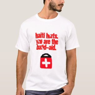 T-shirt La pièce en t des hommes du Haïti d'aide (les