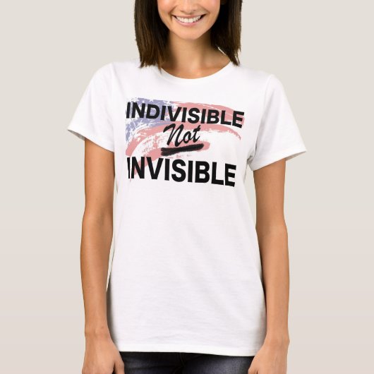 T-shirt La pièce en t Slouchy des femmes non invisibles (Devant)